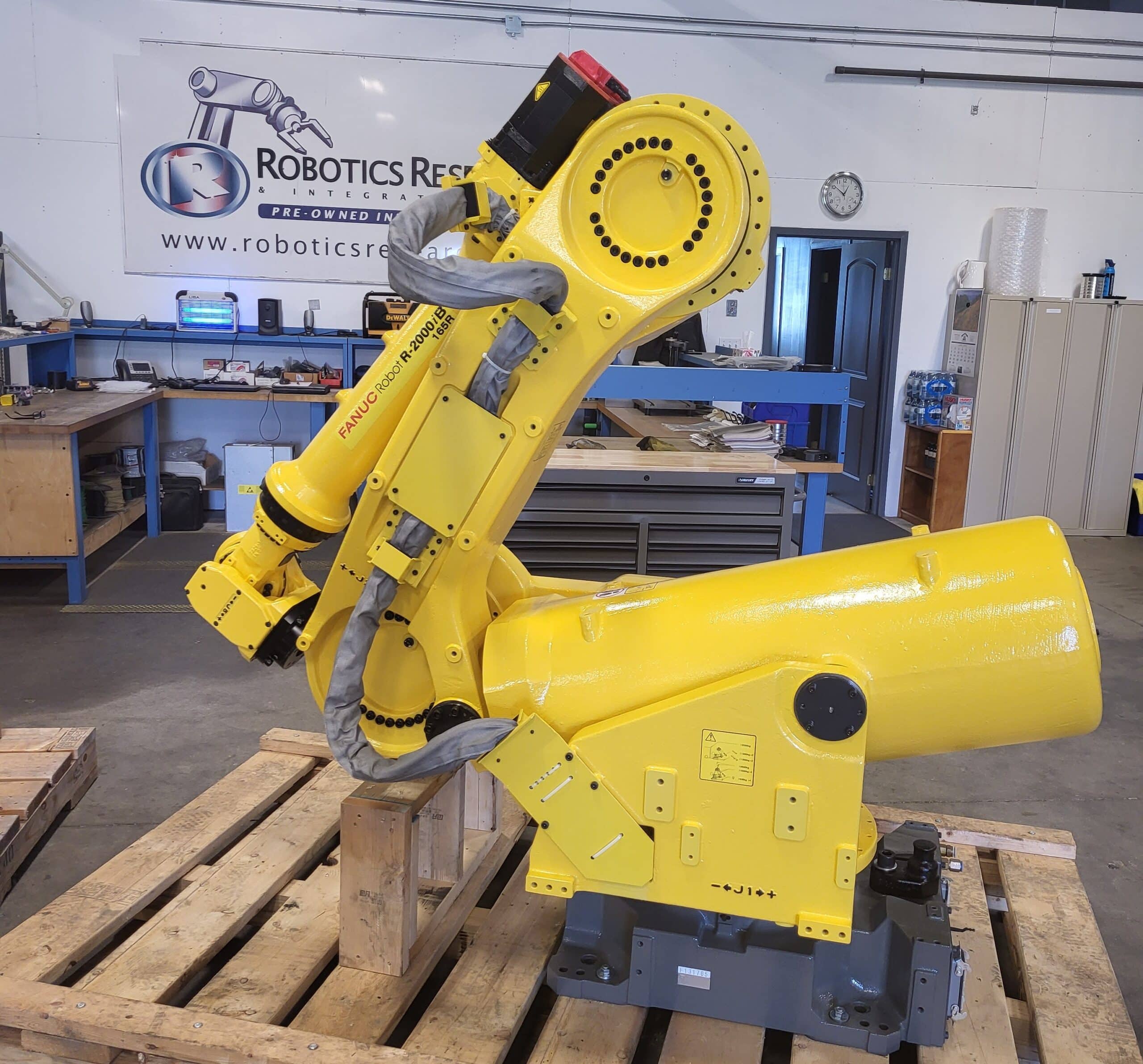 FANUC R-2000iB/165R