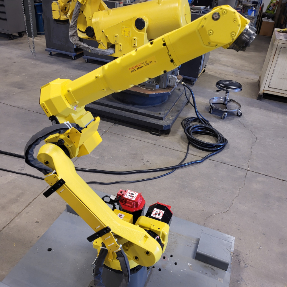 FANUC ARC Mate 100iC12-R30iBplus